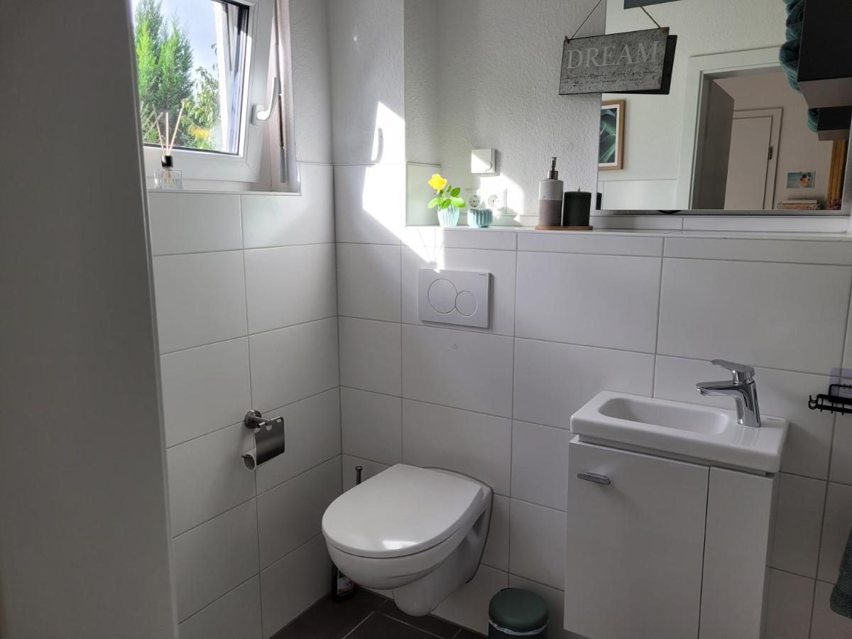 Lin'S Place - Private Room With Bath Near Fair Hannover Esterno foto